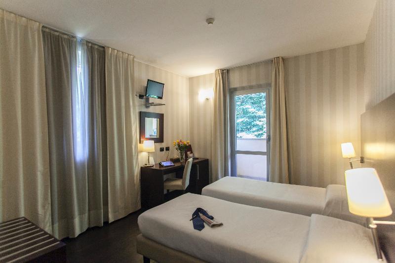 Hotel 2C Леняно Екстериор снимка